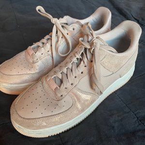 Nike Women's Air Force 1 '07 Metallic Beige 9.5
